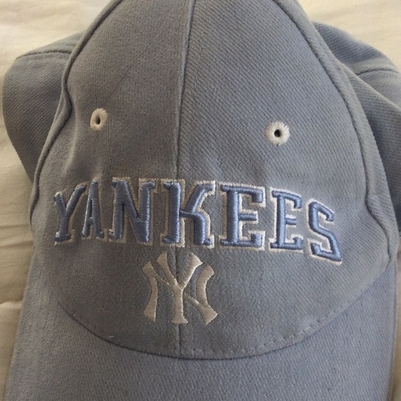 NY Yankees light blue baseball cap - Picture 5 of 6